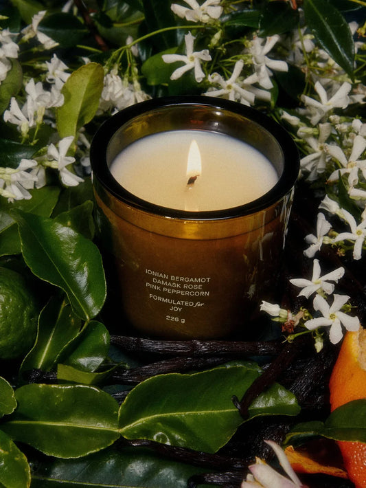 flamingo estate / night blooming jasmine & damask rose candle