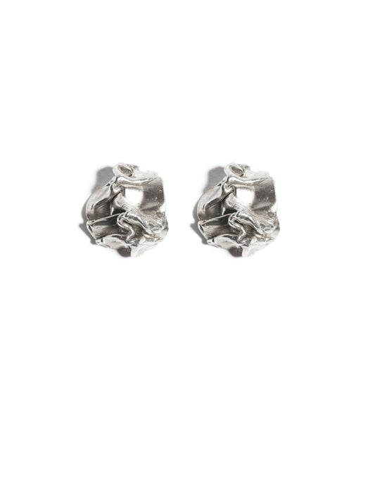 plié hoop earrings
