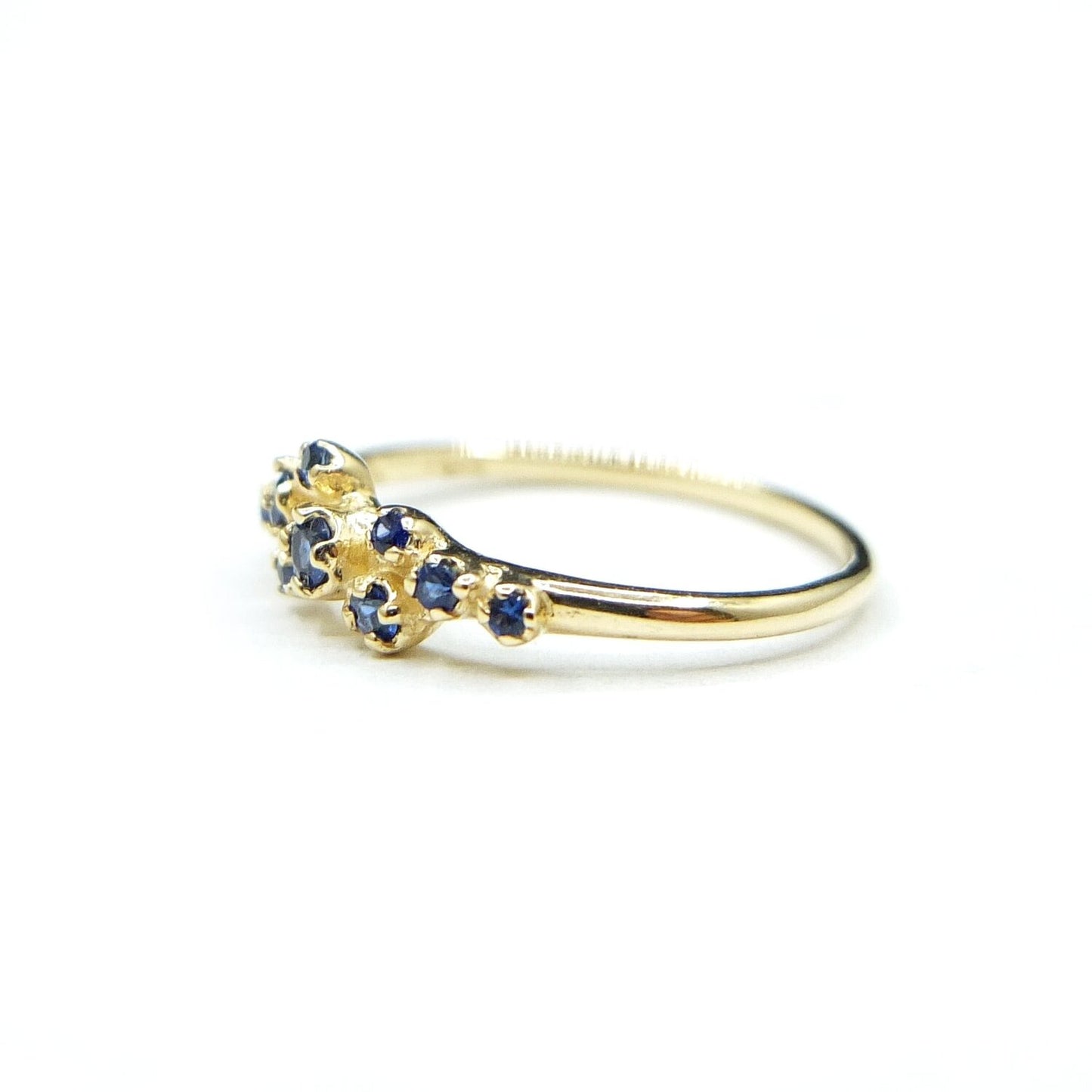rose bush ring - sapphire