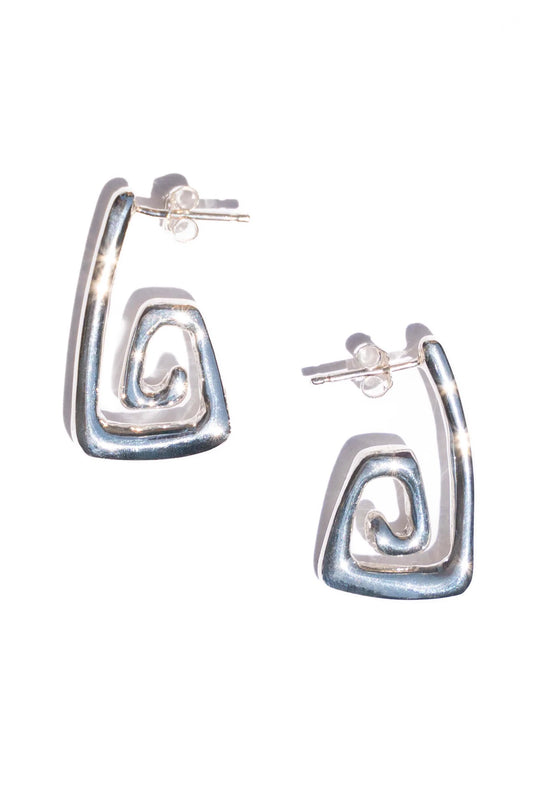 nautilo hoop earrings