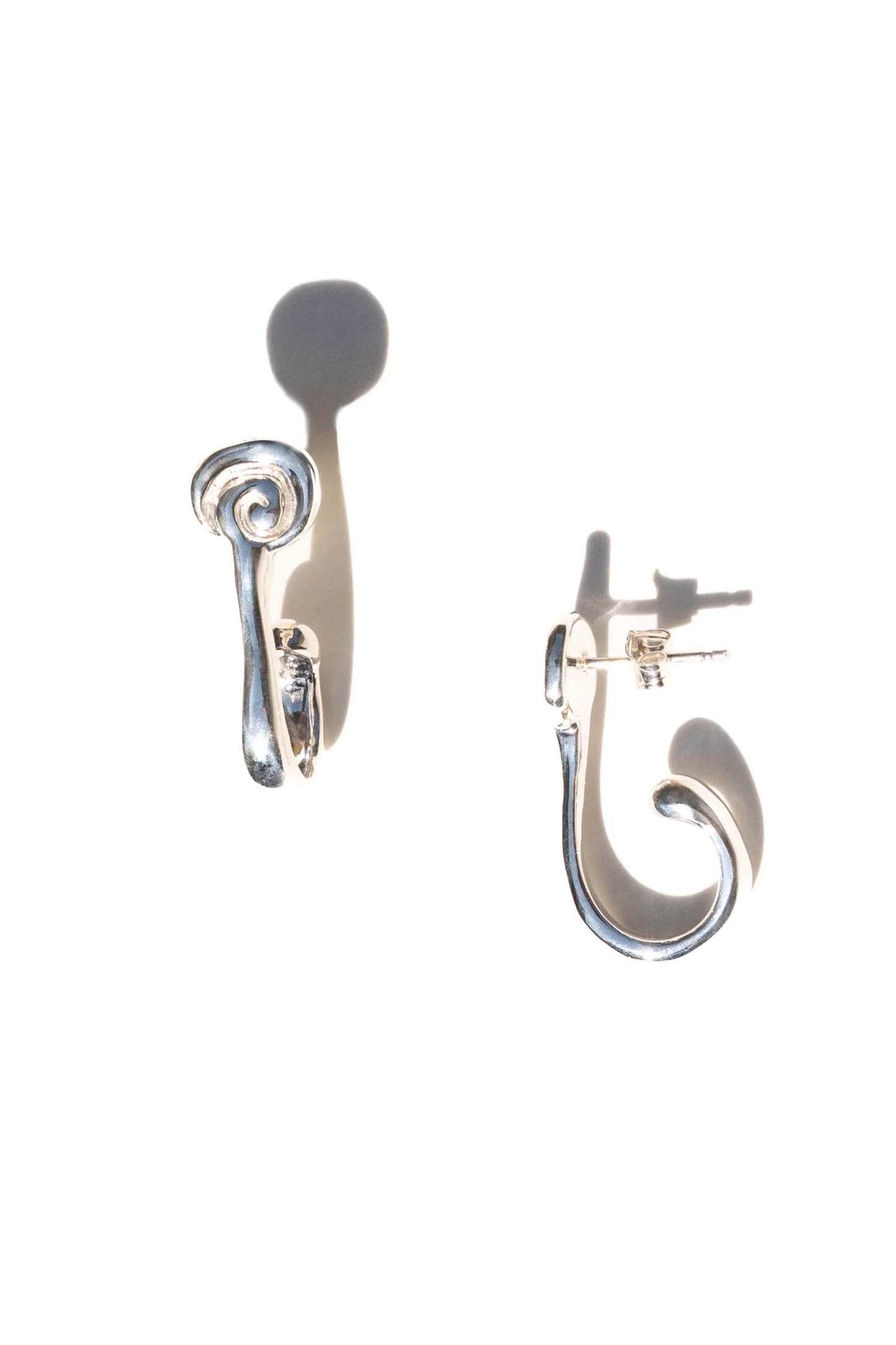 espira earrings