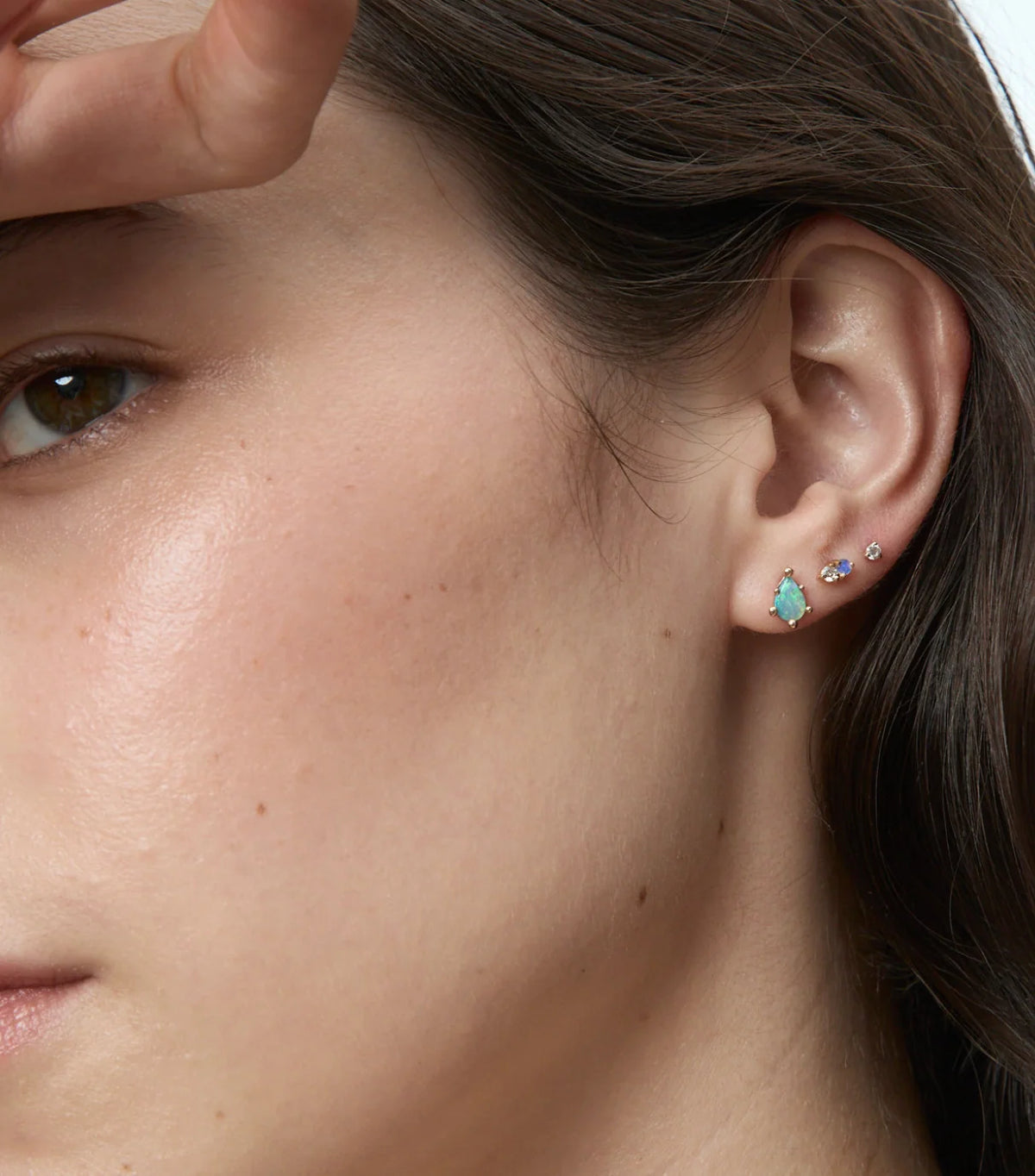wwake / teardrop stud earrings - opal