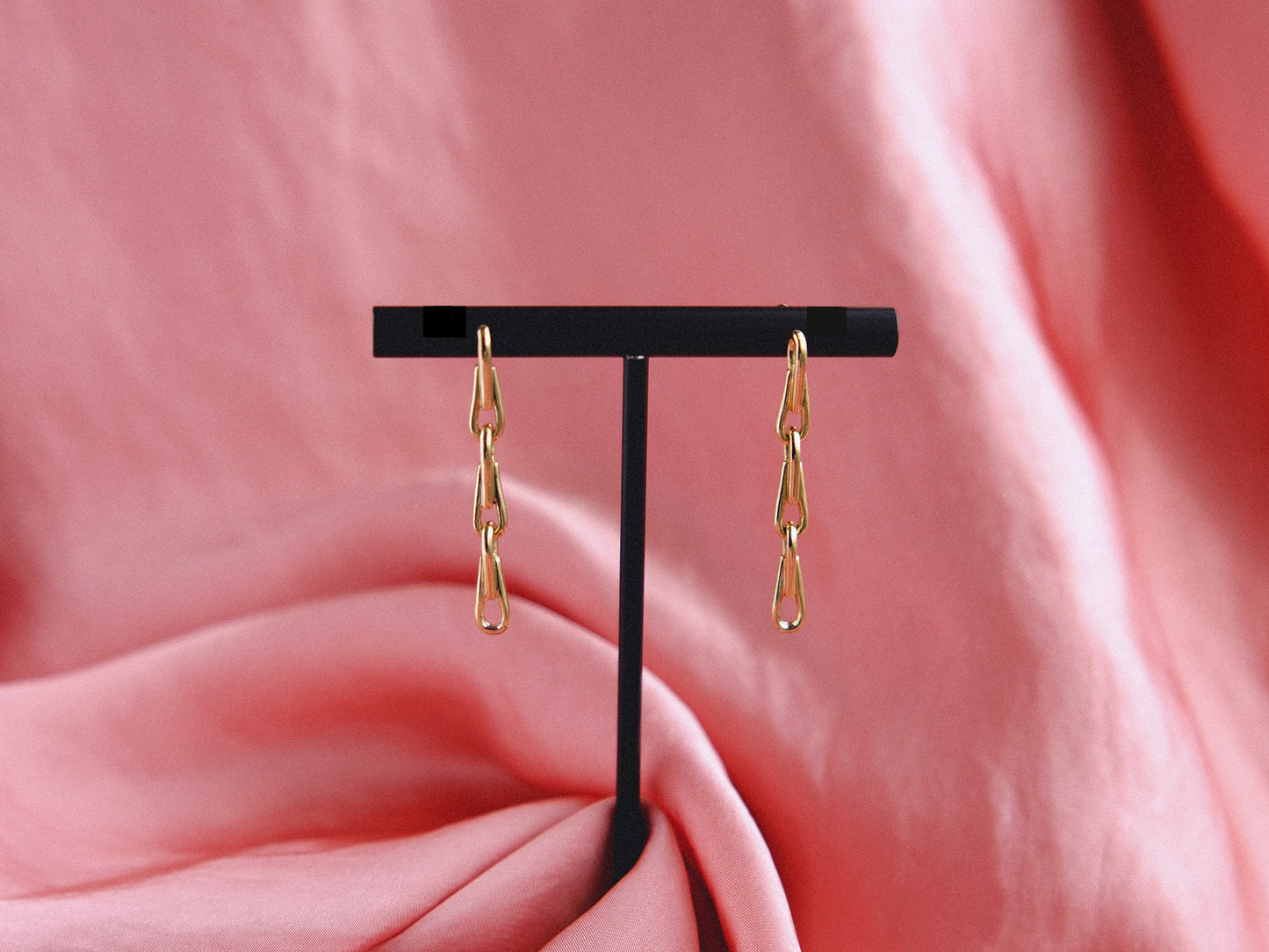 three-link barleycorn chain earrings
