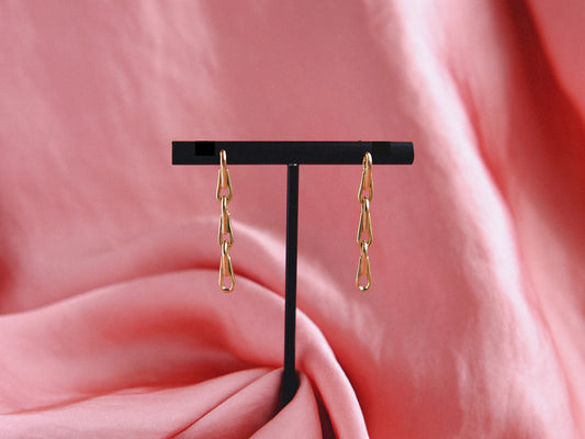 three-link barleycorn chain earrings