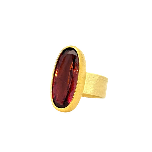 faceted oval tourmaline ring
