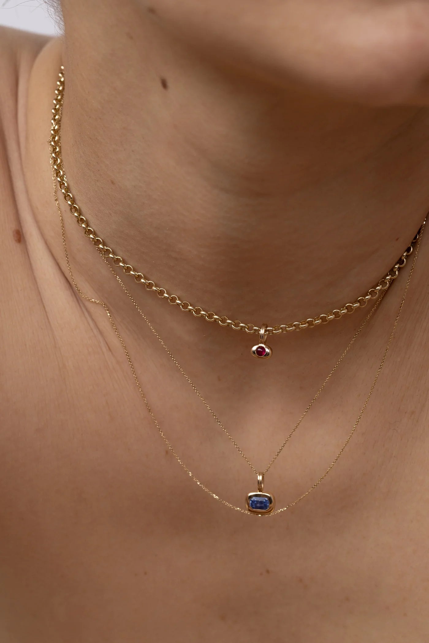 wwake / tempo pendant charm - sapphire (september)