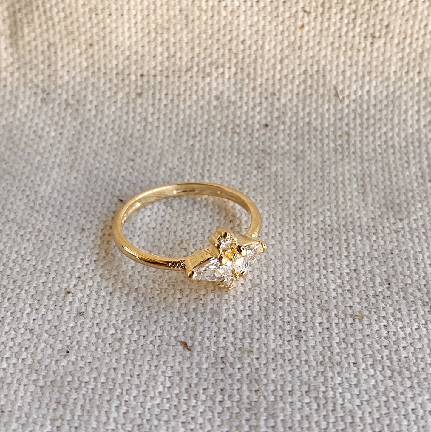 flower stone ring - cz