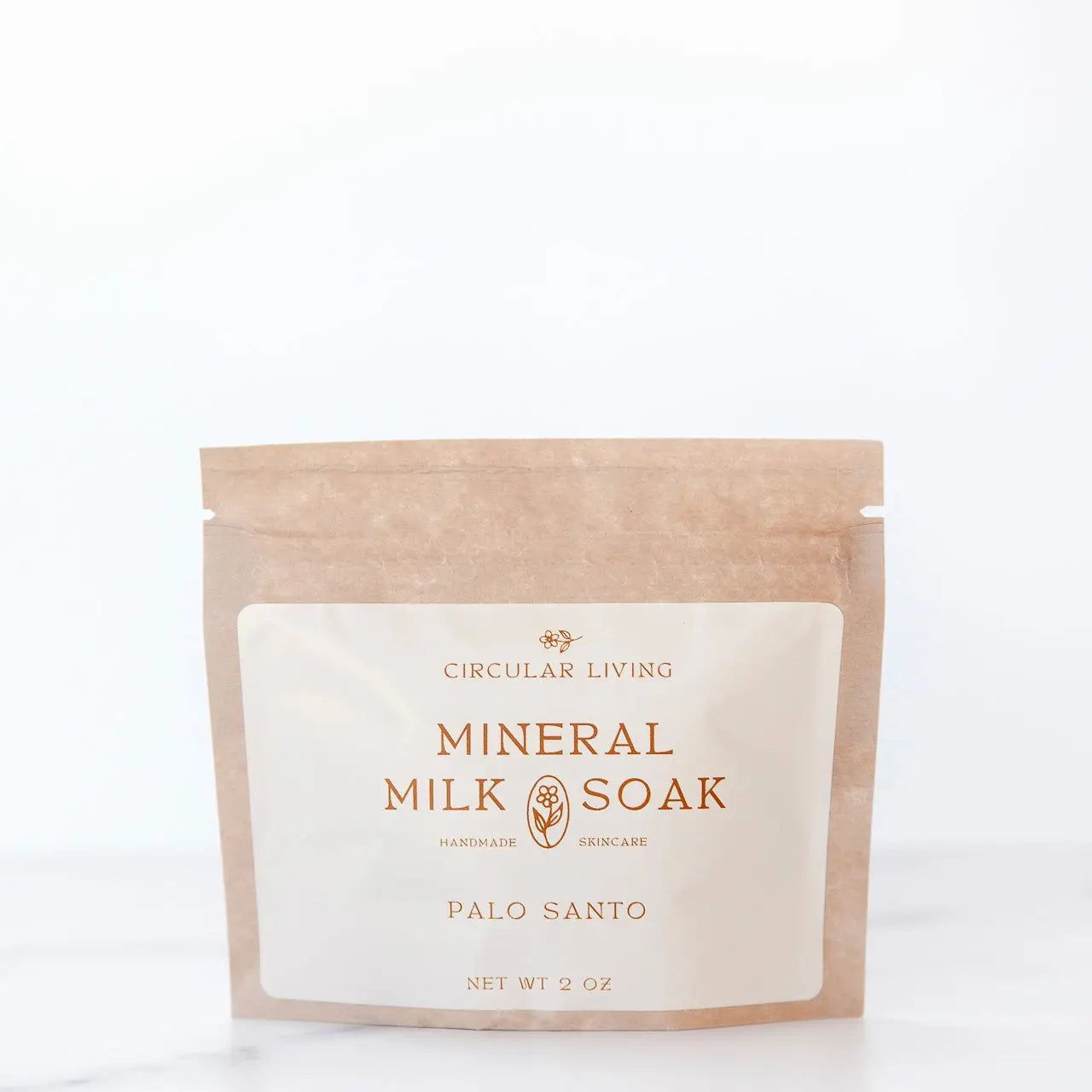 circular living / mineral milk soak sachet - palo santo