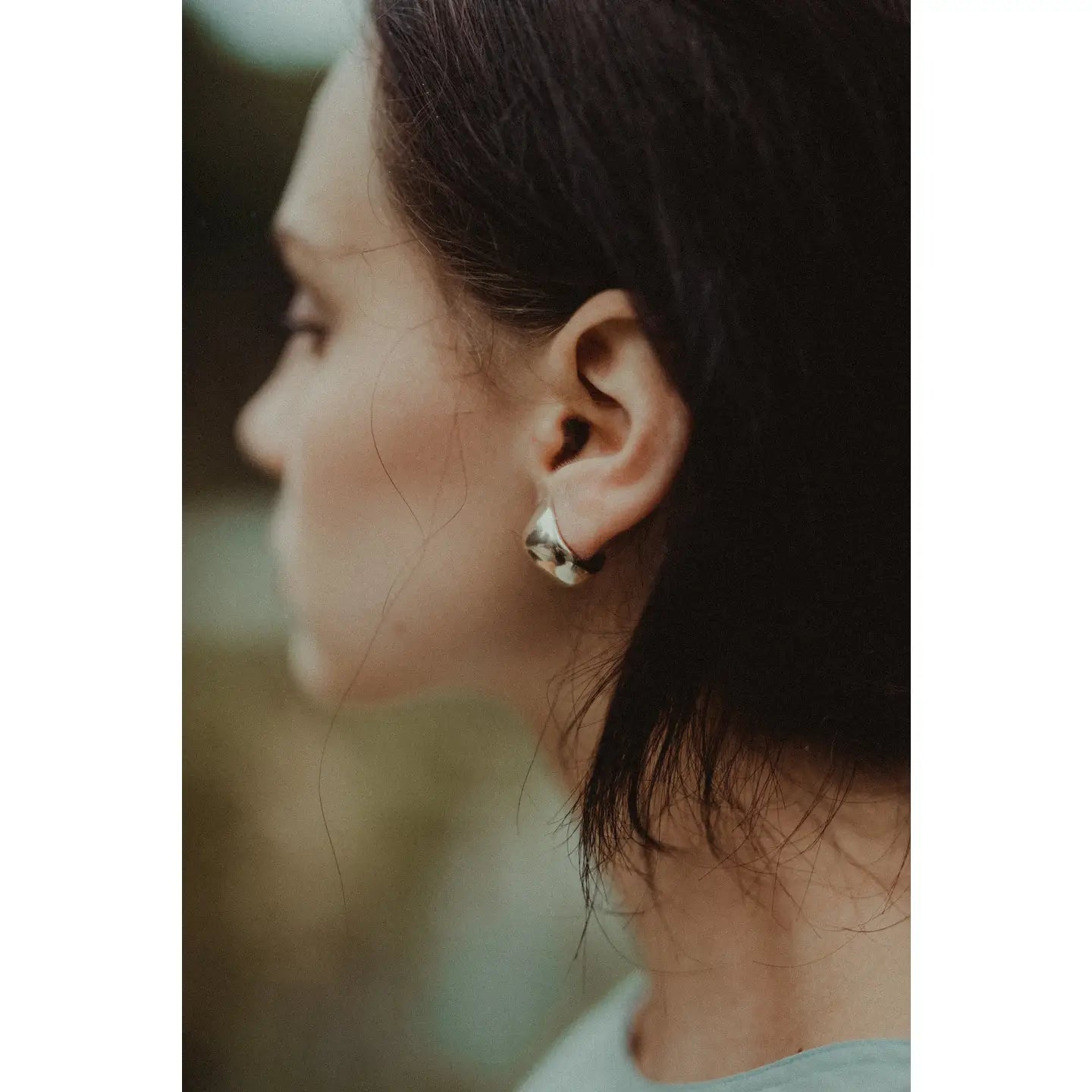 ila stud earrings