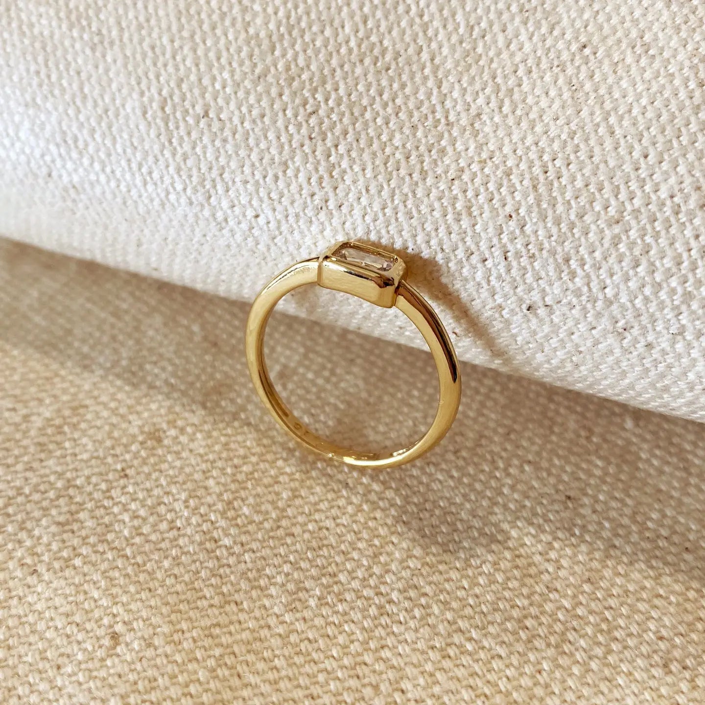 rectangle bezel stone ring - cz