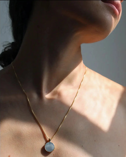 mare necklace - mother of pearl
