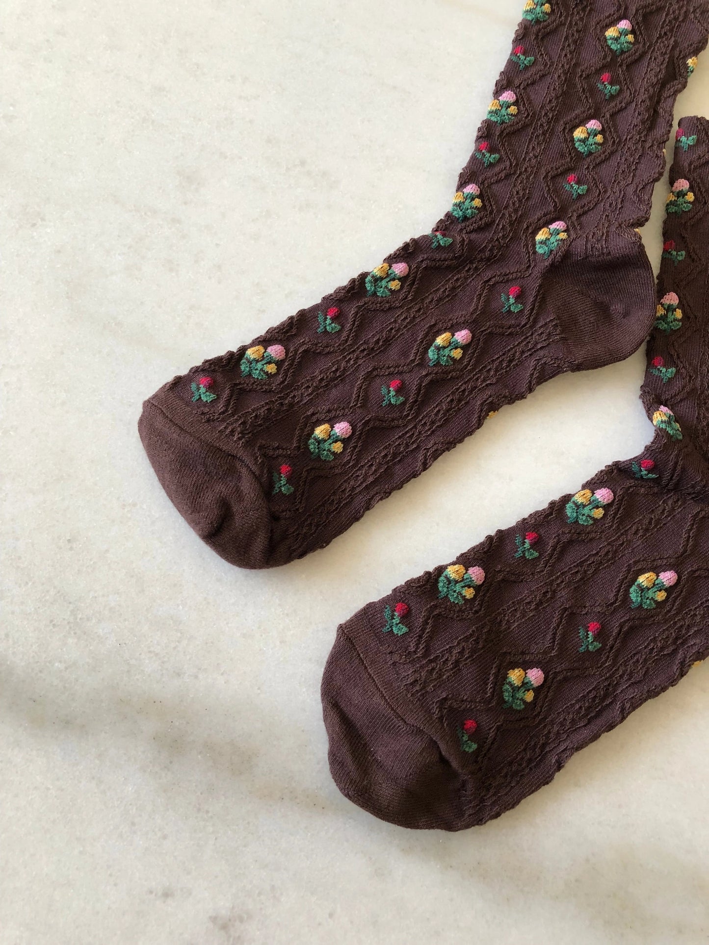 billy bamboo / rose garden socks