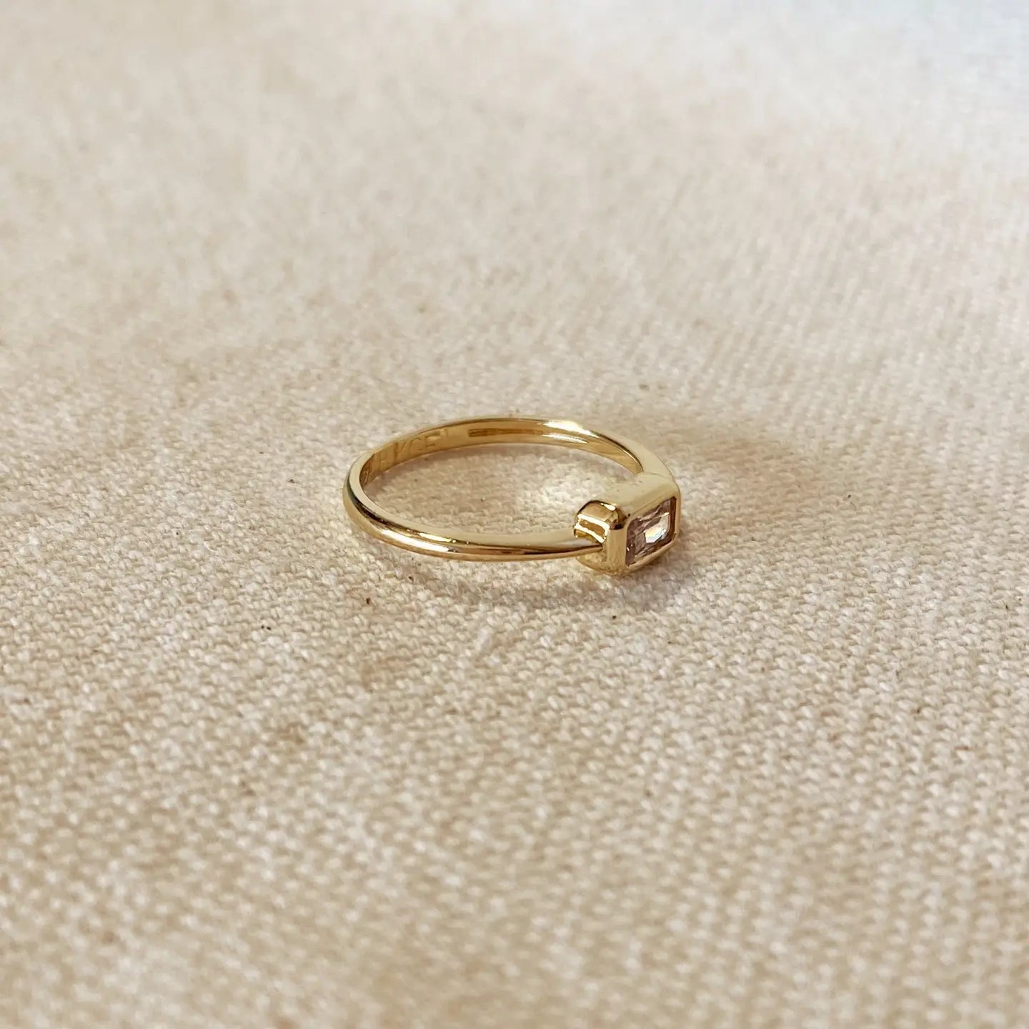 rectangle bezel stone ring - cz