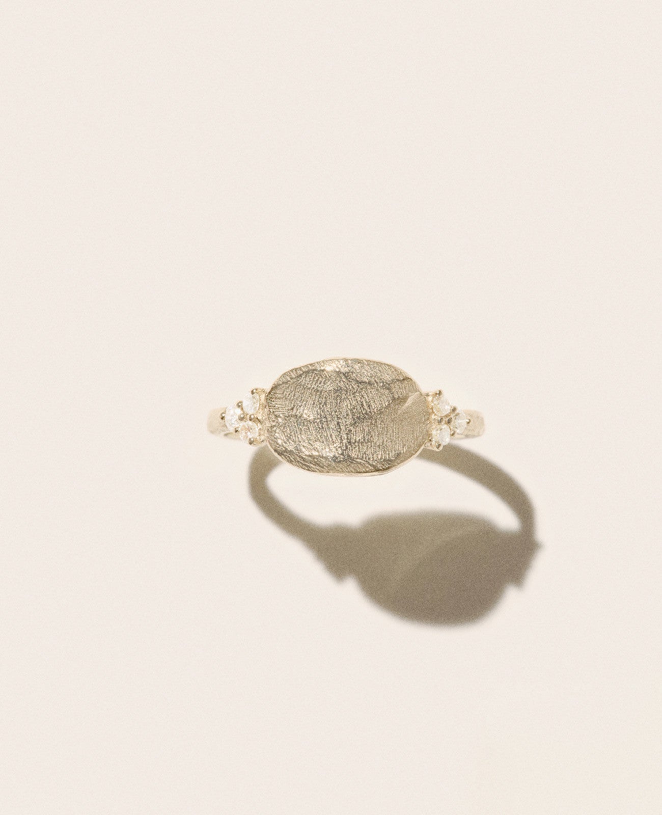 gaby n°2 ring - natural diamond