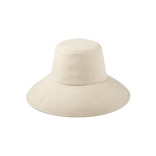 lack of color / holiday bucket hat - beige