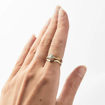 mazy ring band