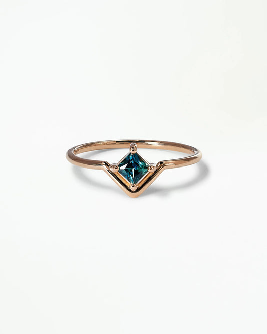 wwake / nestled medium princess cut teal sapphire ring