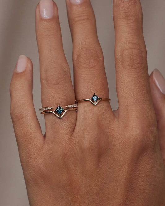 wwake / nestled medium princess cut teal sapphire ring