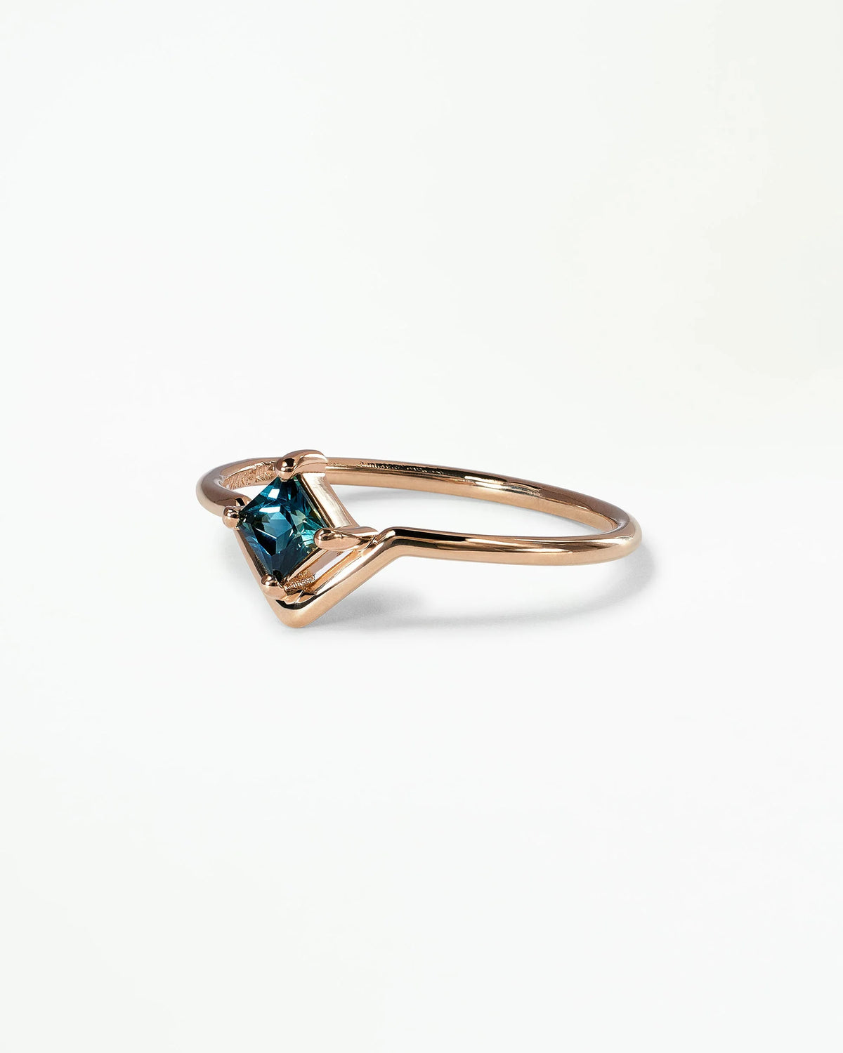 wwake / nestled medium princess cut teal sapphire ring