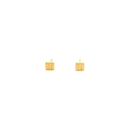 ridged square stud earrings