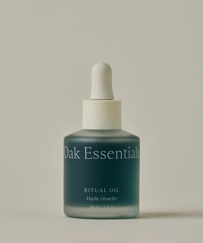 oak essentials / ritual oil