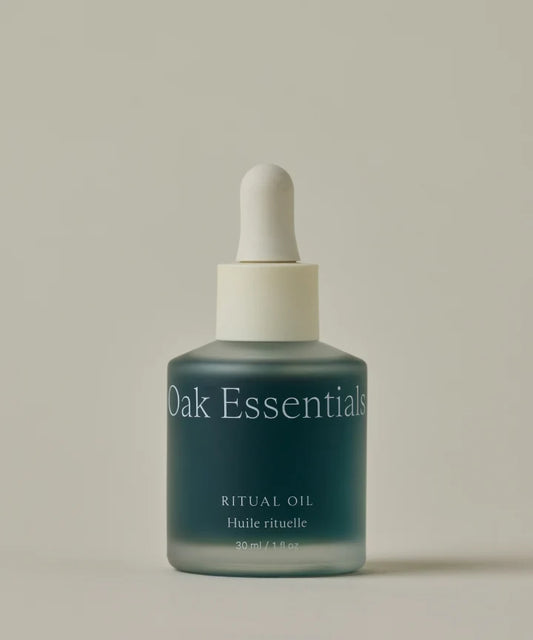 oak essentials / ritual oil