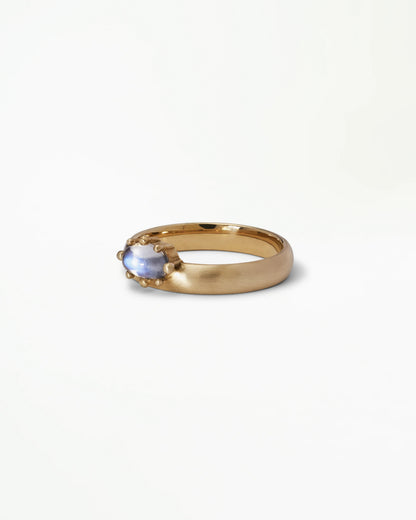 wwake / oval monolith ring - moonstone