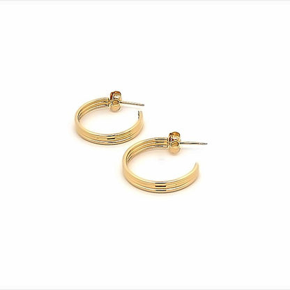ribbed post hoop earrings - 18mm