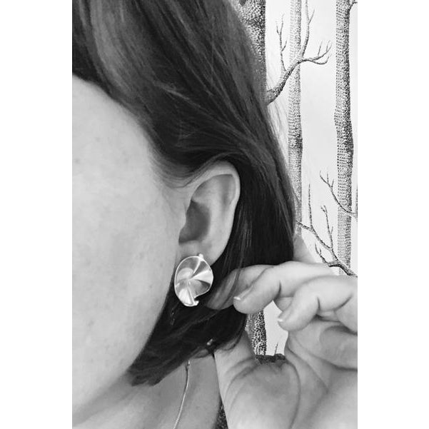 selo earrings