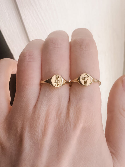 gold mini signet ring - lavender