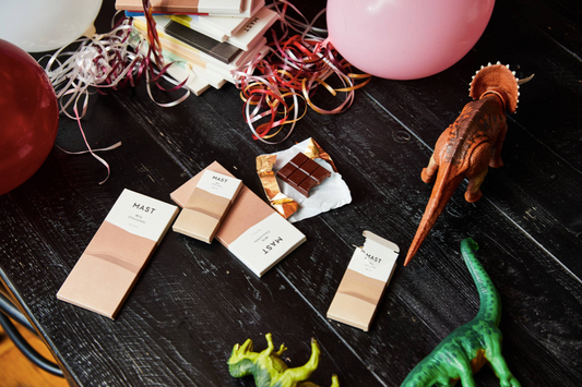 mast / milk chocolate