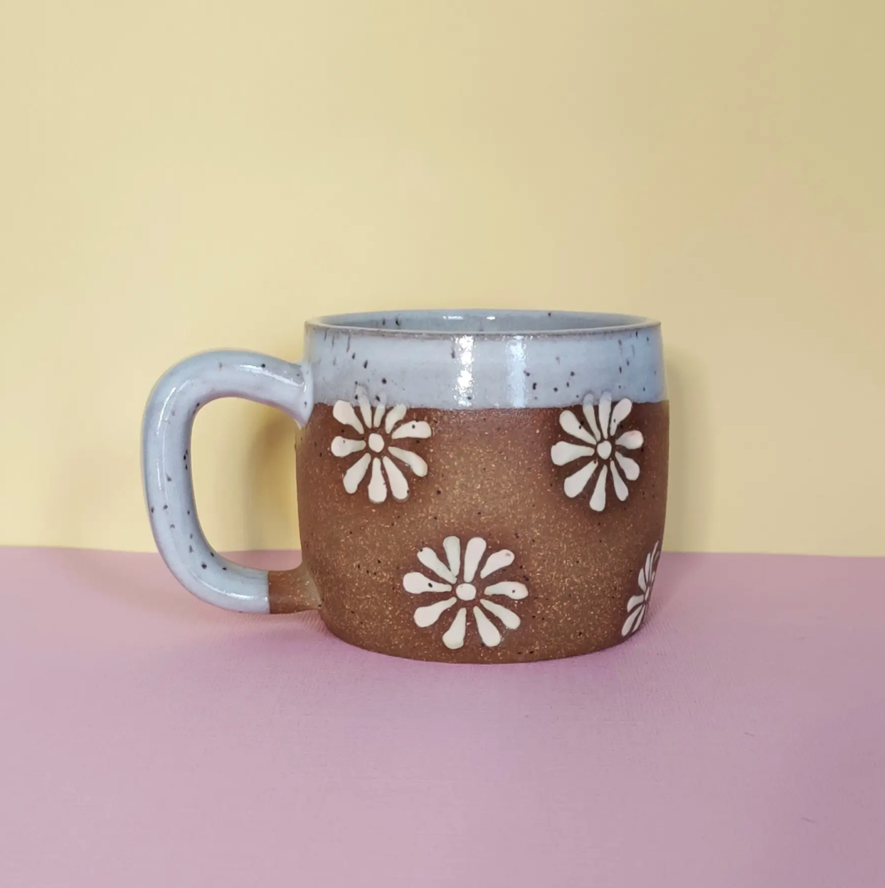osso ceramics / lazy daisy mug
