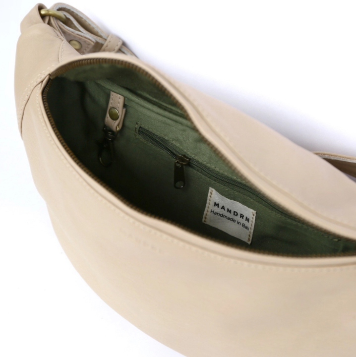 atlas fanny pack - bone