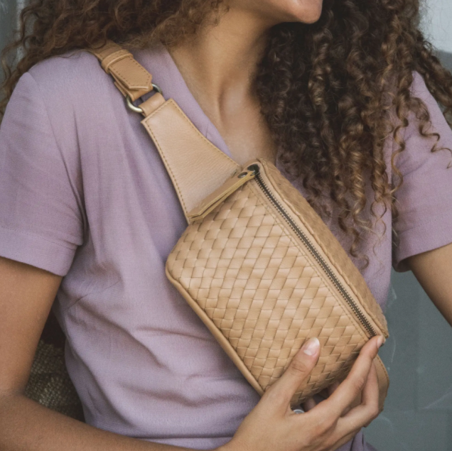 woven remy fanny pack - sand