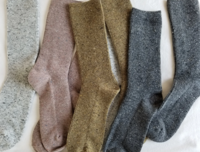 le bon shoppe / snow socks
