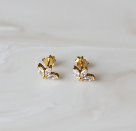 amara stud earrings