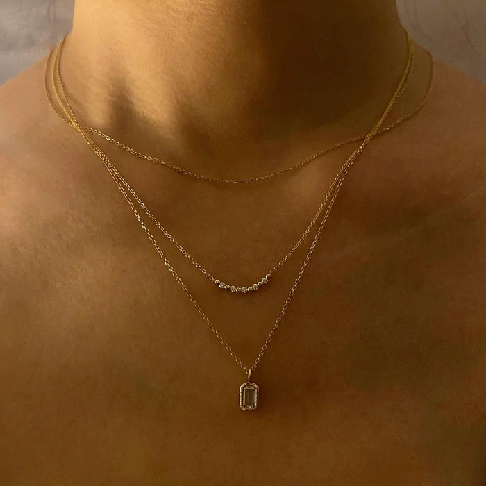 diamond pizzicato necklace