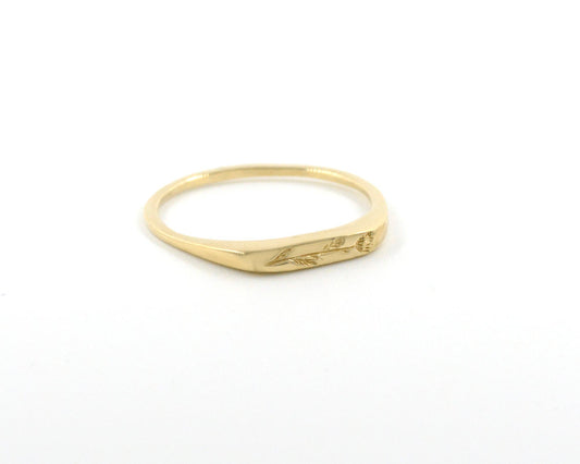 petite signet ring - daisy